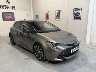 2019 Toyota Corolla Corolla Hybrid 1.8 Premium e-CVT, Hybride (essence/&eacute;lectrique), Automatique, 89.000 km