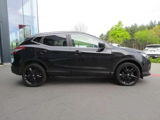 2016 Nissan QASHQAI Qashqai 1.6 dCi 2WD Black Edition (bj 2016), Diesel, Manueel, 145.850 km