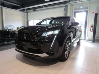 2024 Peugeot 3008 3008 1.2 PureTech Allure Pack (bj 2024), Benzine, Manueel, 30.432 km