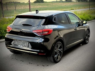 2023 Renault Clio Clio Hybrid 1.6i E-TECH Evolution, Hybride (essence/&eacute;lectrique), Automatique, 9.300 km